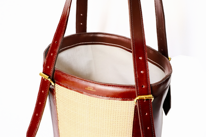 Alma bag, detail view, Inside detail, Model, Studio, Burgundy, bucket bag, Hand bag, Rattan, mediterranean vibe, Premium leather, Unique design, Maison Corbelli, Luxury, grain calf leather
